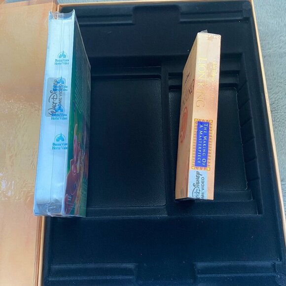 Walt Disney Masterpiece Lion King Exclusive Deluxe Video Edition​​ - Picture 9 of 13